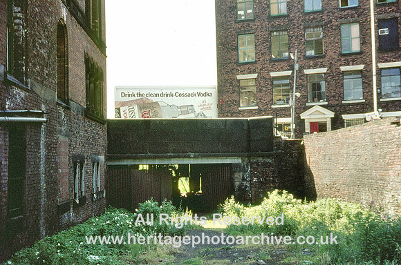 HRS 1132 Manchester, Salford, Junction Canal, Great Bridgewater St bridge 1973
