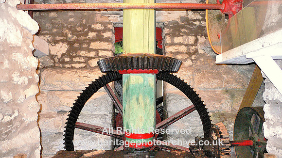 HRS 2121 Heron Corn Mill, Pit wheel and wallower