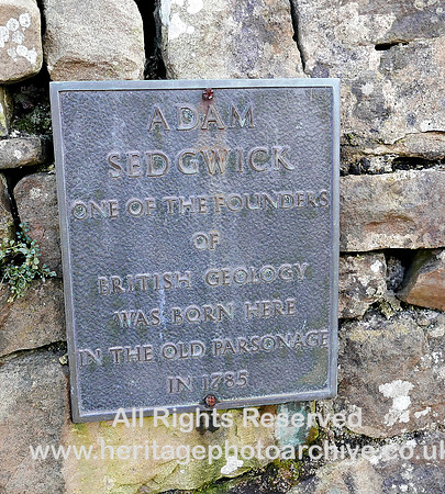 HRS 8556 Dent, Sedgwick birthplace plaque L7700404