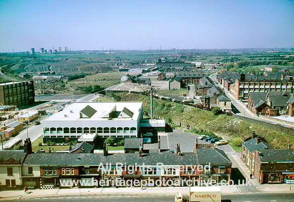 HRS 7104 Radcliffe, Blackburn St, May 1973