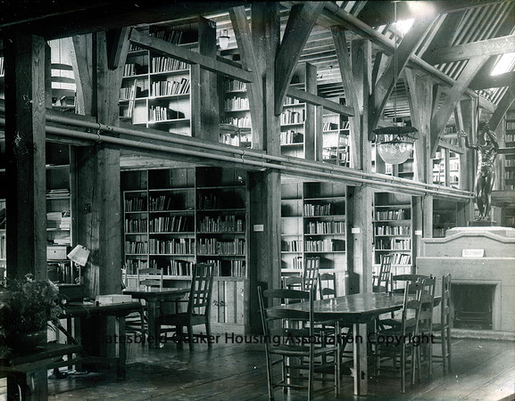 Library with timberwork