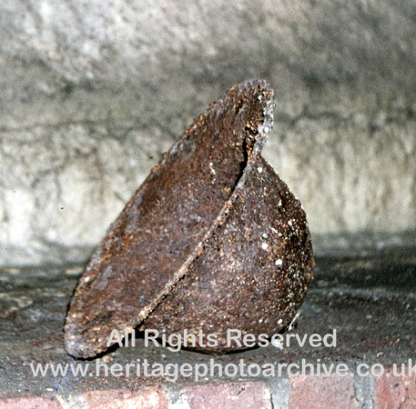 HRS 1123 Manchester, Salford Junction Canal, ARP helmet