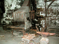 HRS 1416 Llanberis slate  museum forge 2004