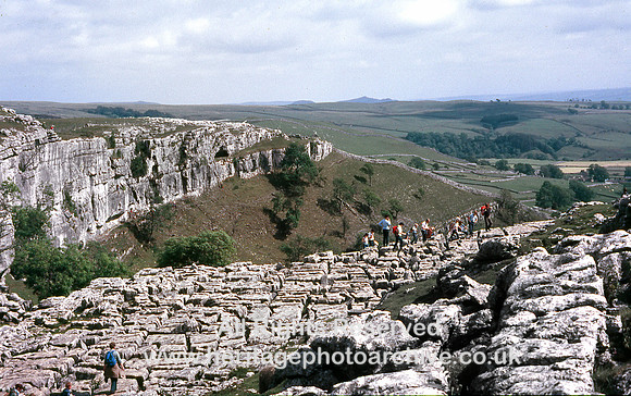 HRS 10873 Malham Cove karst Sep 1984