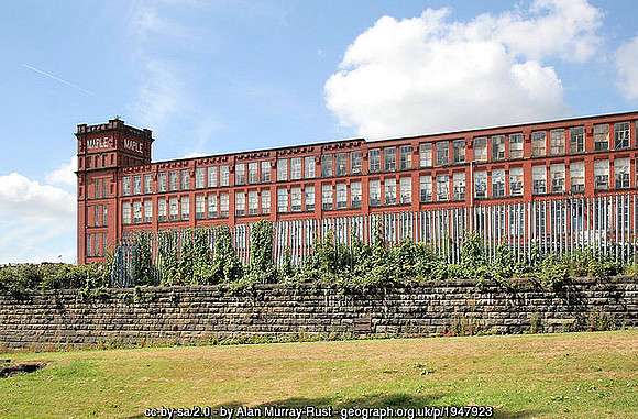 Oldham, Maple Mill