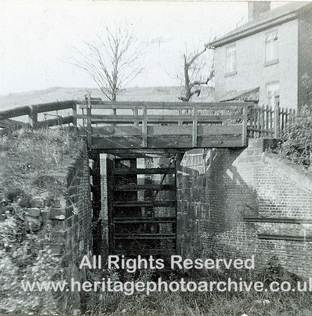 HRS 2446 Canals, MBBC, Ringley Lock and cottage c 1959