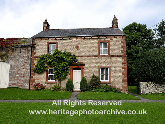 HRS 10457 Bolton village, brick house 1878 L7750023