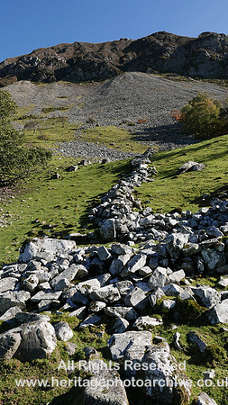 HRS 11368  Aber Valley, drystone wall and scree 2022