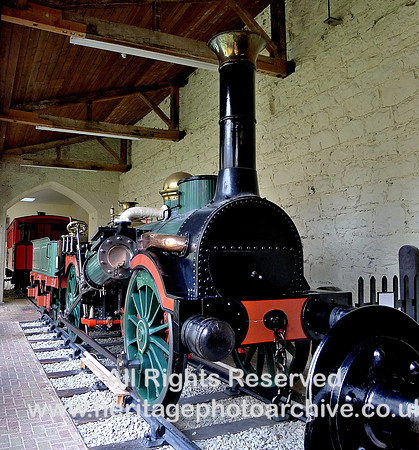 HRS 11346  Penrhyn Castle railway museum, Fire Queen L1220102