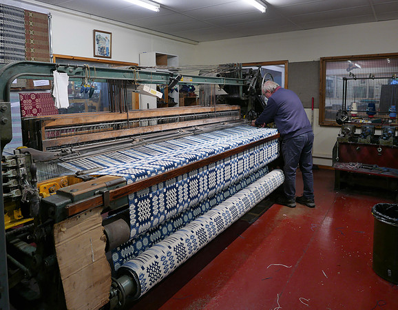 HRS 11372 Trefriw Woollen Mill, weaving L7770221