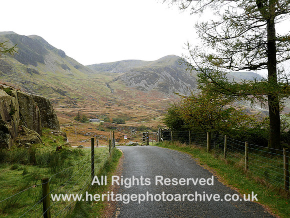 HRS 11399  Nant Ffrancon top of valley L7770317