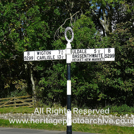 HRS 2504 Caldbeck, Signpost