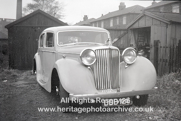 HRS 2615 Jaguar touring car DDB 126 Radcliffe