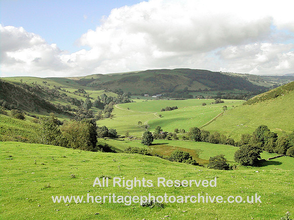 HRS 2584 Cledwen Valley, Gwytherin looking north 2003