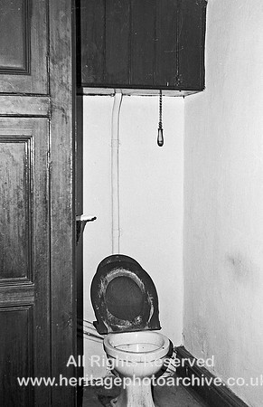 HRS 2876 Radcliffe, Stand Lodge,  lavatory 1969