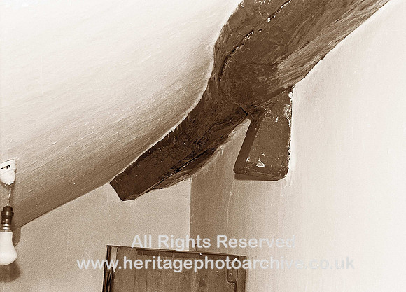 HRS 2816 Radcliffe, Coney Green Farm beams in farmhouse 1960s