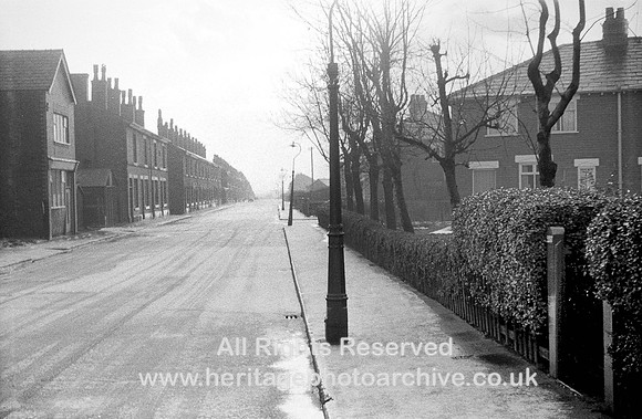 HRS 2863 Radcliffe, Lever St looking S to Red Bank c1960s
