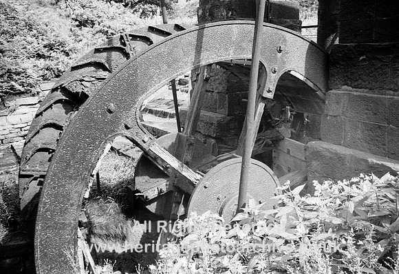 HRS 2970 Mount Sion waterwheel CU Radcliffe 1970s
