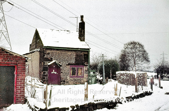 HRS 2999 Hardman's fold cottage Radcliffe Feb 1973