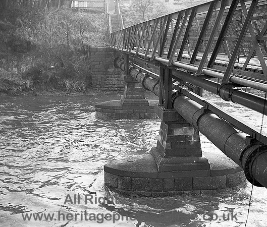 HRS 3097 Radcliffe, Lomax St footbridge looking North 1958