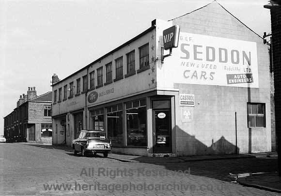 HRS 3104 Radcliffe, Seddon's cars, Foundry St 1969