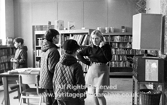 HRS 3137 Radcliffe Public Library, Children's library 1970s