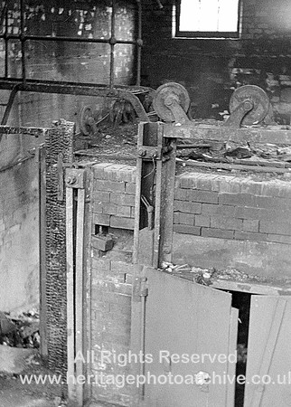 HRS 3146 Radcliffe sewage works incinerator 1970