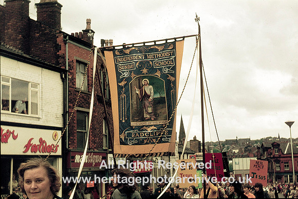 HRS 3195 Radcliffe Whit Walks Independent Mthodist banner 1970s