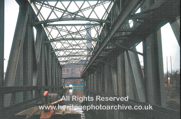HRS 3769 Bridgewater Canal, crossing Barton swing aqueduct 1980