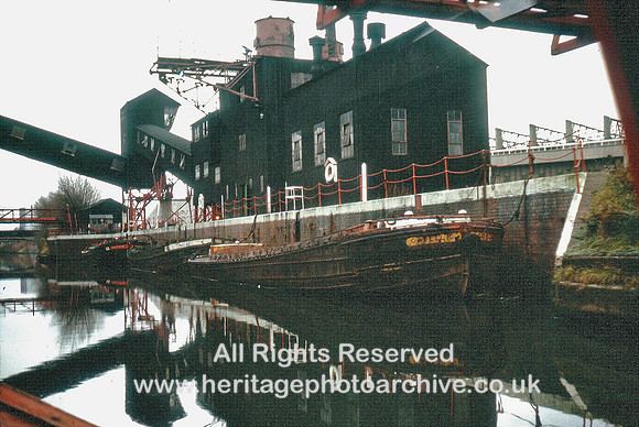 HRS 3775 Bridgewater Canal, Trafford Power Station image c1972