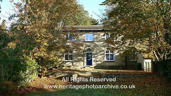HRS 3796 Lancaster Canal, kendal, House adjacent to Canal Head