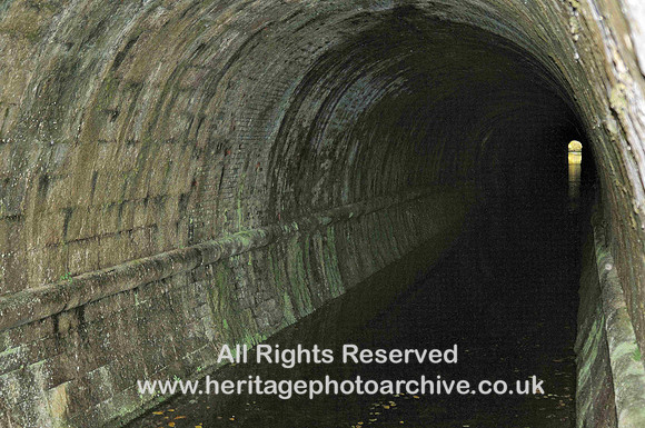 HRS 3807 Lancaster Canal, Hincaster tunnel interior from west entrance