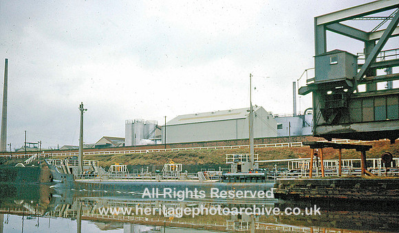 HRS 3821 Manchester Ship Canal, ship passes through swing aqueduct c1980