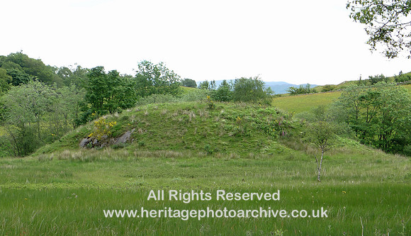 HRS 7195 Roche moutonee, Little Langdale hamlet