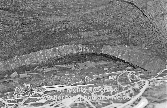 HRS 3873 Rochdale Canal, Tunnel in rock Deansgate 1970s