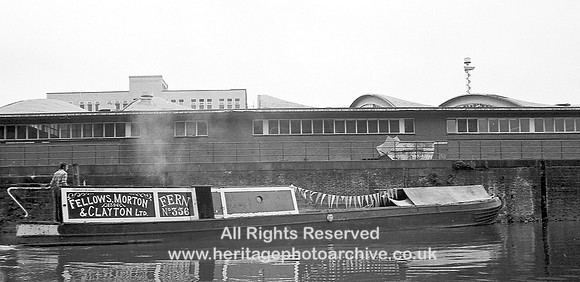 HRS 3919 Irwell canalboat 1970s