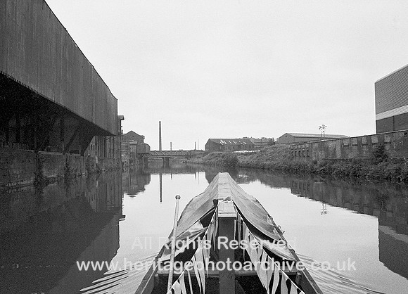 HRS 3921 Irwell in centre below Prince's bridge 1980