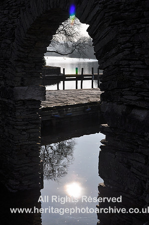 HRS 8889 Fell Foot, boathouse arch DSC_0074