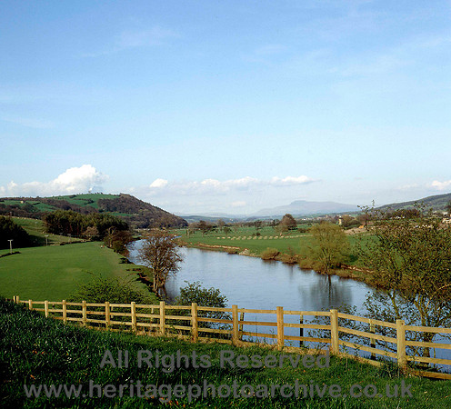 HRS 3250 Lancaster, Ingleborough from Crook of Lune 1980s