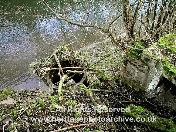HRS 3321 Wet Earth,  Water Turbine outlet pipe 2005