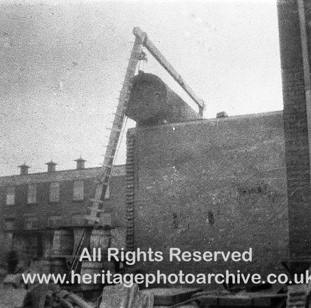 HRS 3376 Radcliffe, hoisting a boiler at unknown mill image 3