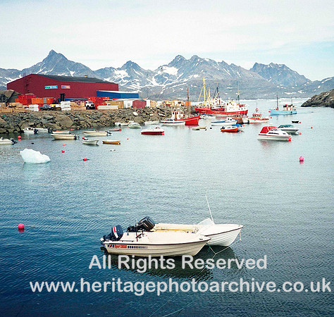 HRS 3411 East Greenland,  Kulusuk harbour