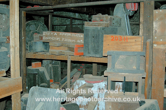 HRS 3484 Brymbo Steel Works, Pattern-shop store March 2005