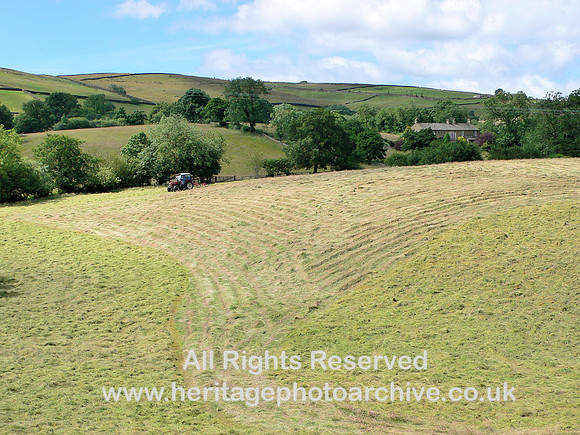 HRS 3551  Barnoldswick, Gillians Lane 2008