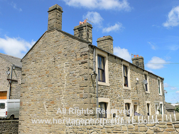 HRS 3557 Barnoldswick, cornmill cottages 2008