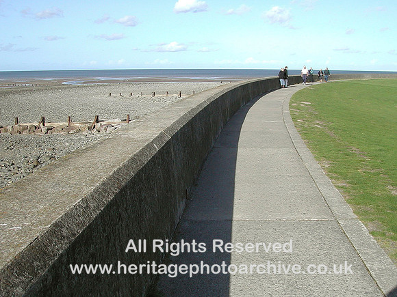 HRS 1041 Llanfairfechan promenade 2003