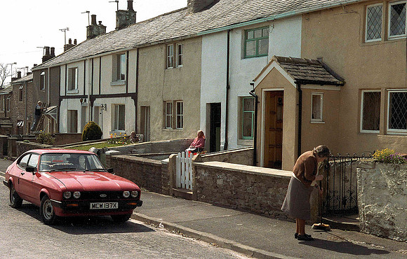HRS 4106 Sabden, sweeping the steps 1980s