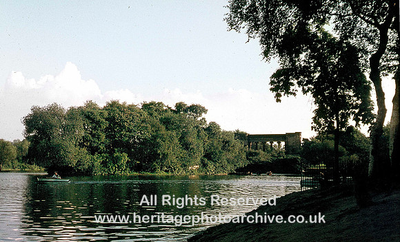 HRS 4214 Manchester,  Heaton Park lake 1972