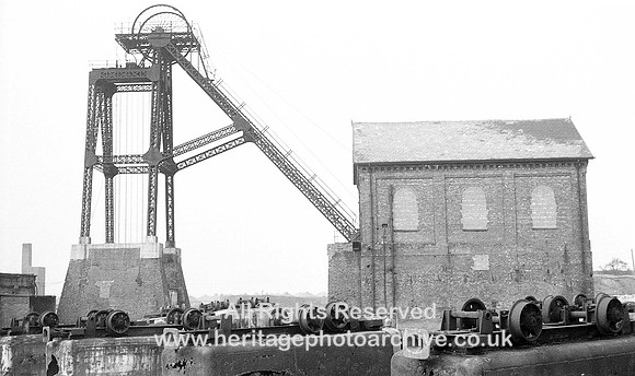 HRS 4227 Ashton Moss Colliery, Ashton under Lyne c1967
