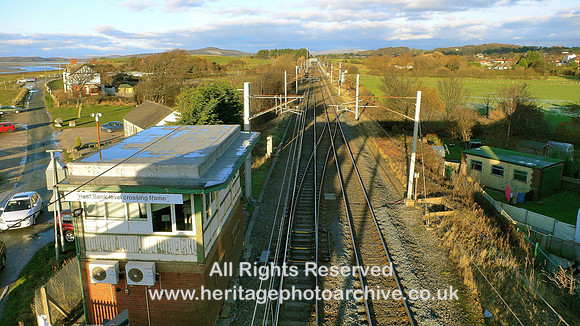 HRS 4350 Hest Bank level crossing West Coast Main Line looking North 2010